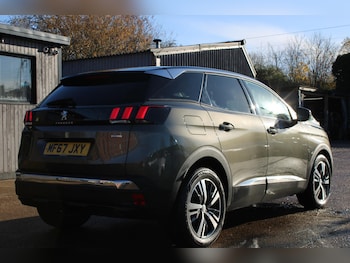 Used Peugeot 3008 2017 for sale - 76922261: Photo