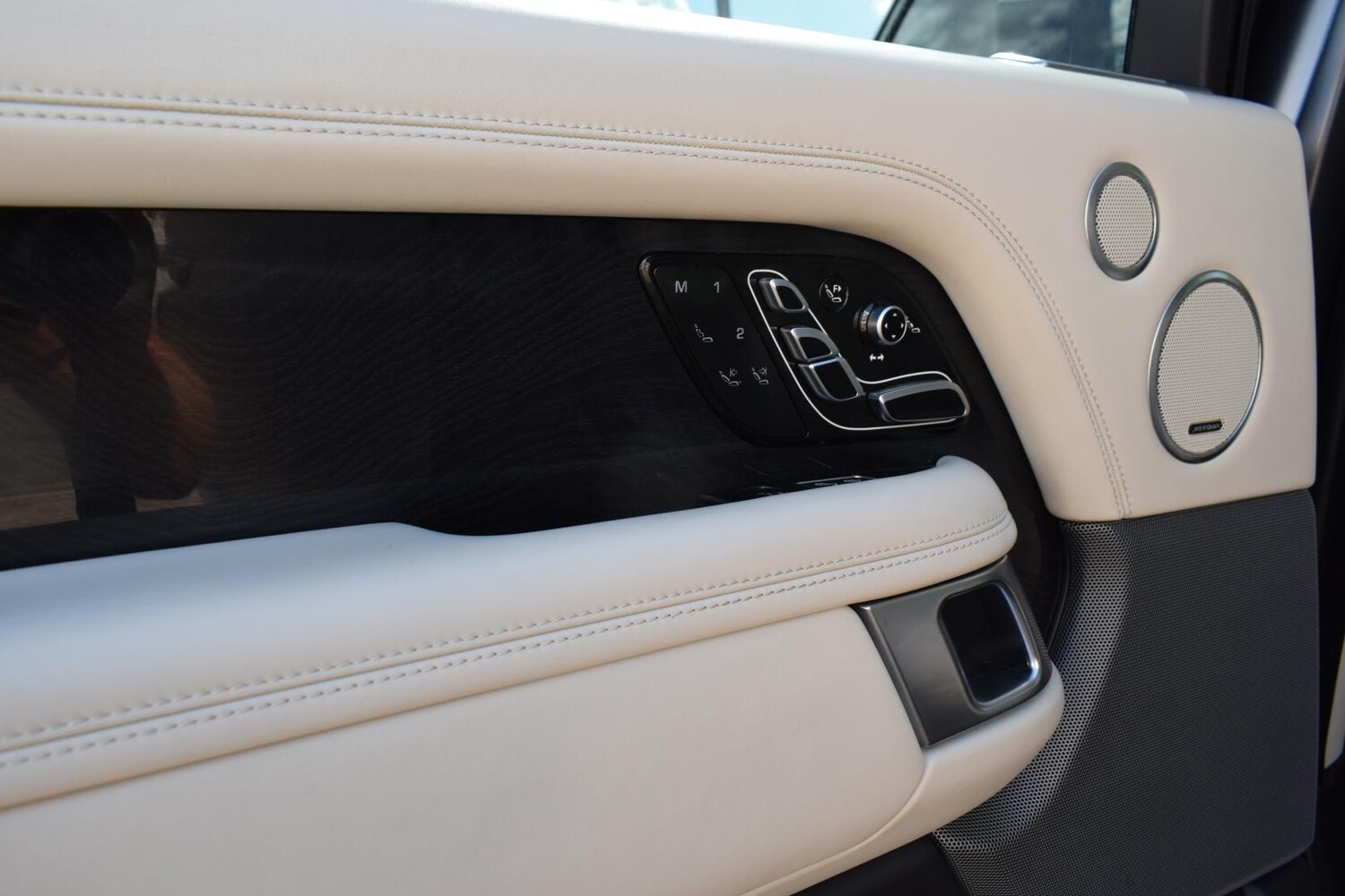 Used Land Rover Range Rover 2018 for sale - 77462027: Photo 93