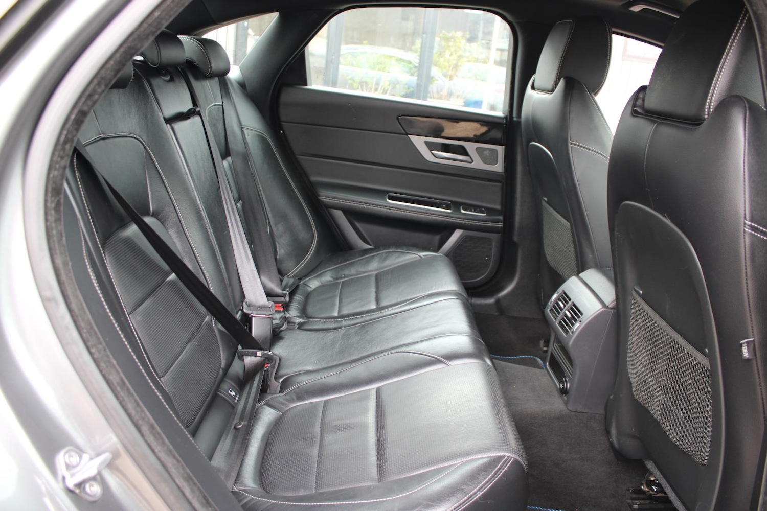 Used Jaguar XF 2018 for sale - 78152952: Photo 15