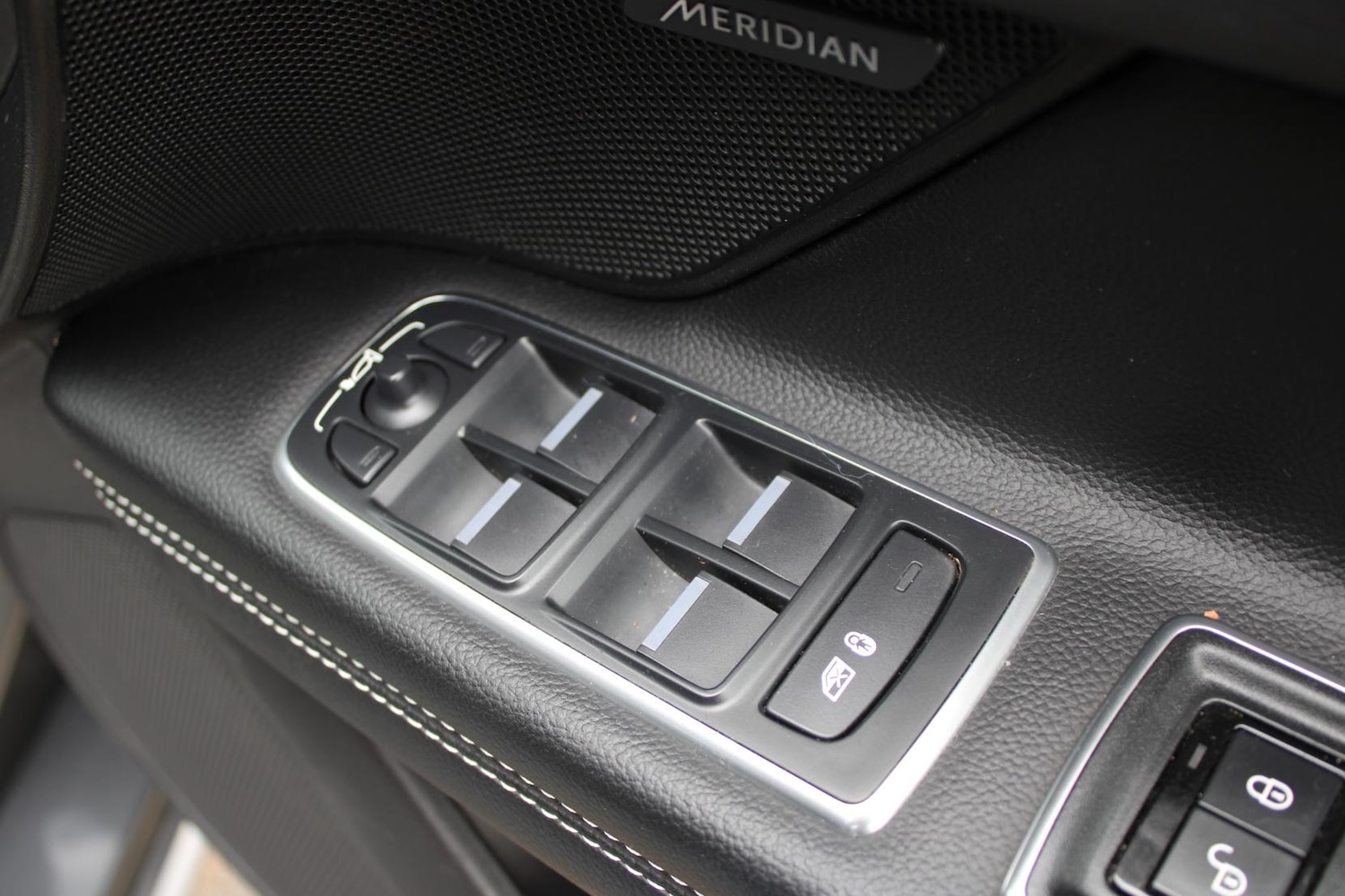 Used Jaguar XF 2018 for sale - 78152952: Photo 19