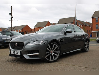 Used Jaguar XF 2018 for sale - 78152952: Photo