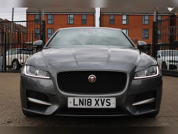 Used Jaguar XF 2018 for sale - 78152952: Photo