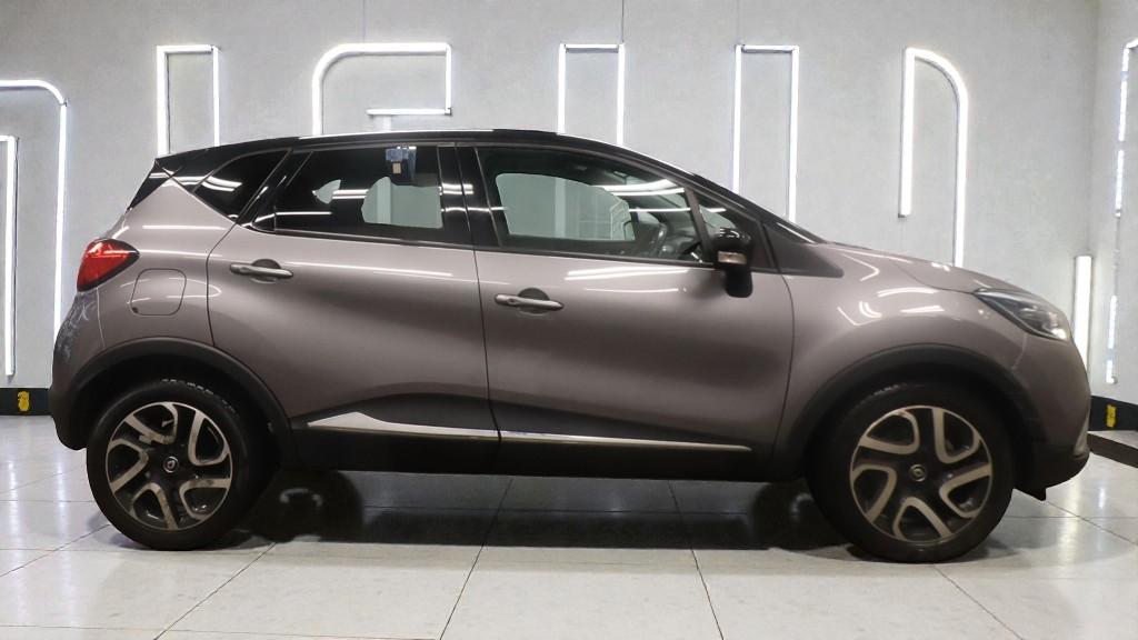 Used Renault Captur 2016 for sale - 76987585: Photo 2