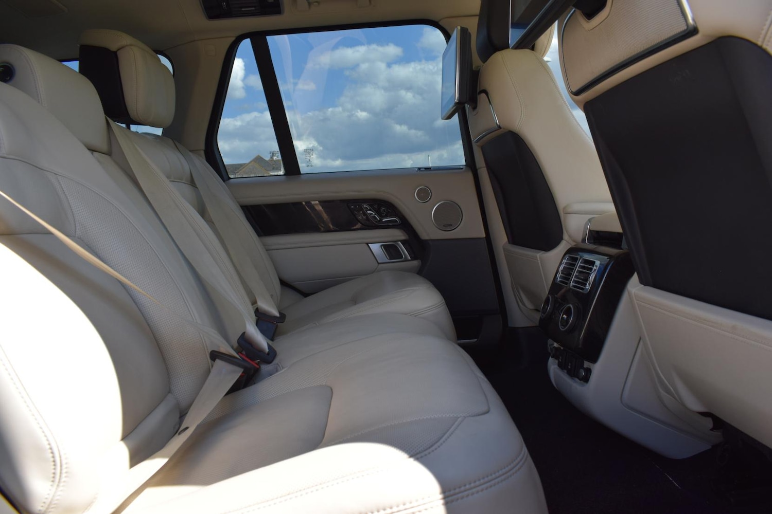 Used Land Rover Range Rover 2018 for sale - 76922256: Photo 60