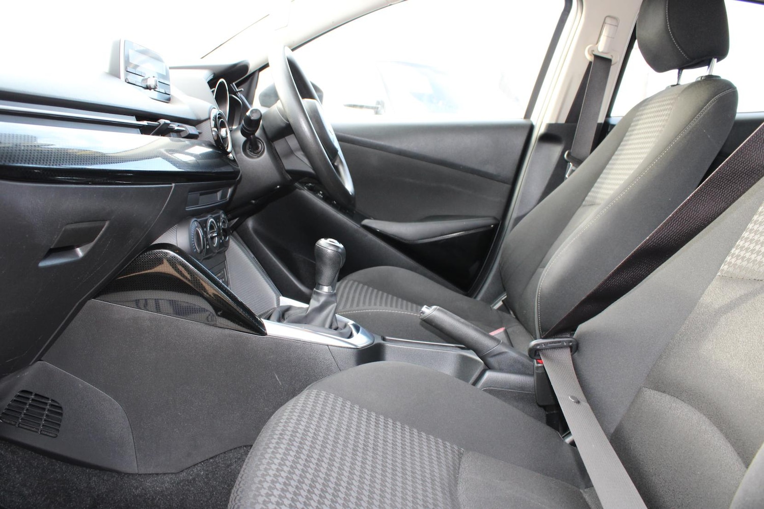 Used Mazda Mazda2 2019 for sale - 76922250: Photo 22