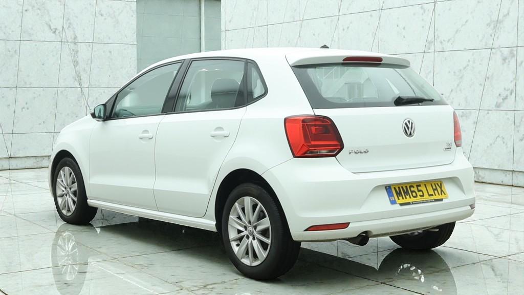 Used Volkswagen Polo 2015 for sale - 77462049: Photo 4