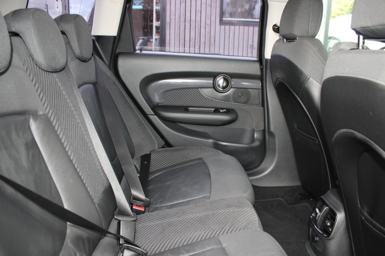 Used MINI Clubman 2017 for sale - 76979793: Photo 18