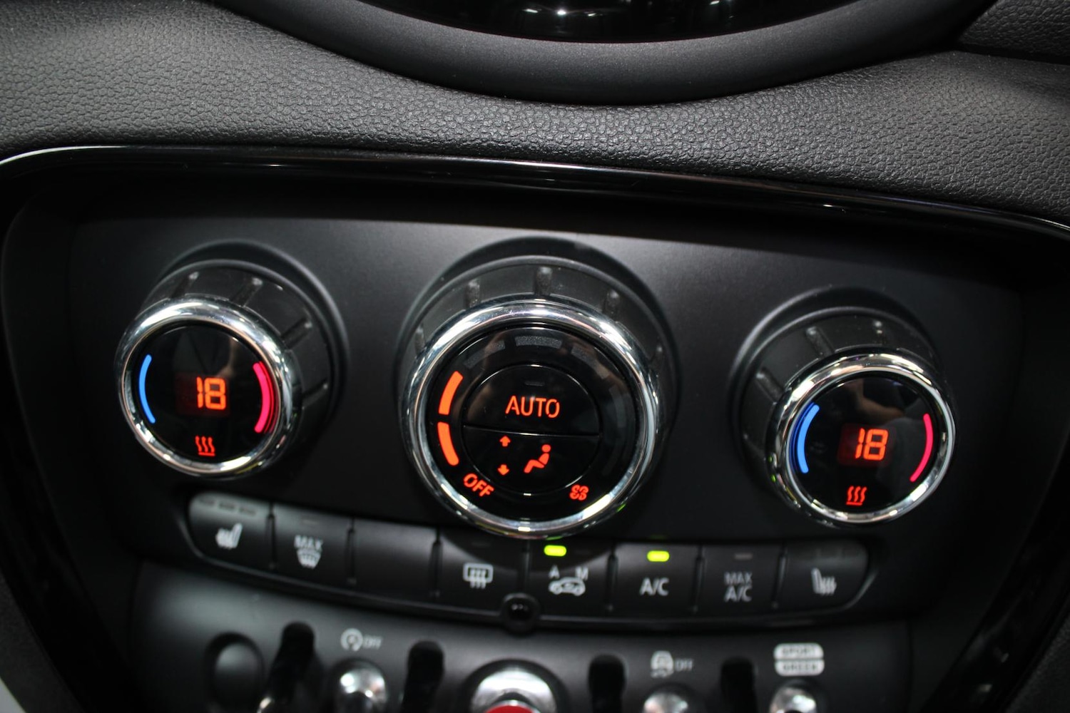 Used MINI Clubman 2017 for sale - 76979793: Photo 37