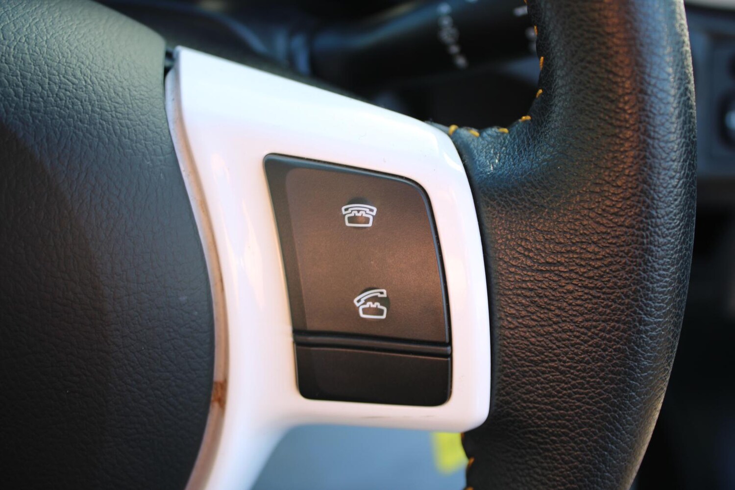 Used Toyota Yaris 2013 for sale - 77462032: Photo 32