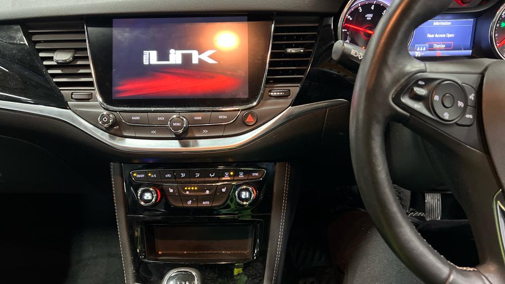 Used Vauxhall Astra 2019 for sale - 76922267: Photo 11