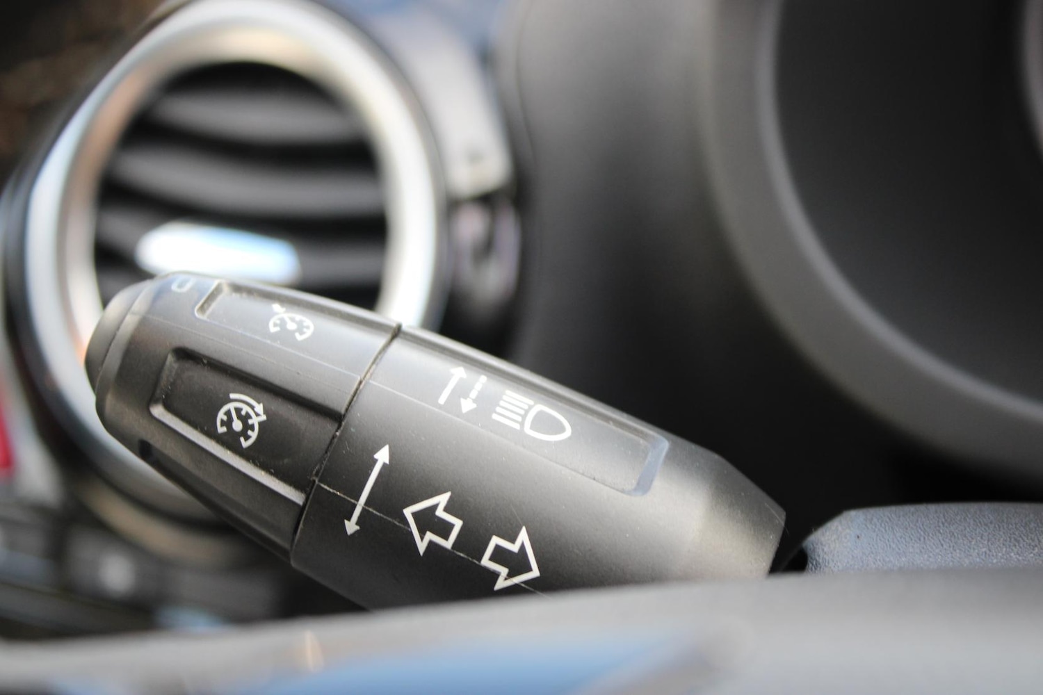 Used Vauxhall Corsa 2014 for sale - 77592390: Photo 30