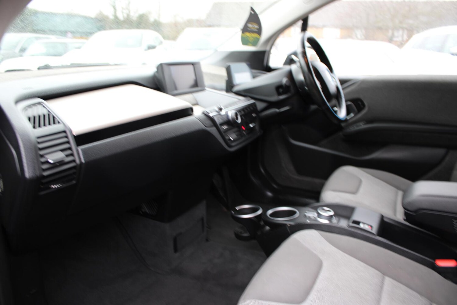 Used BMW i3 2017 for sale - 77462003: Photo 20