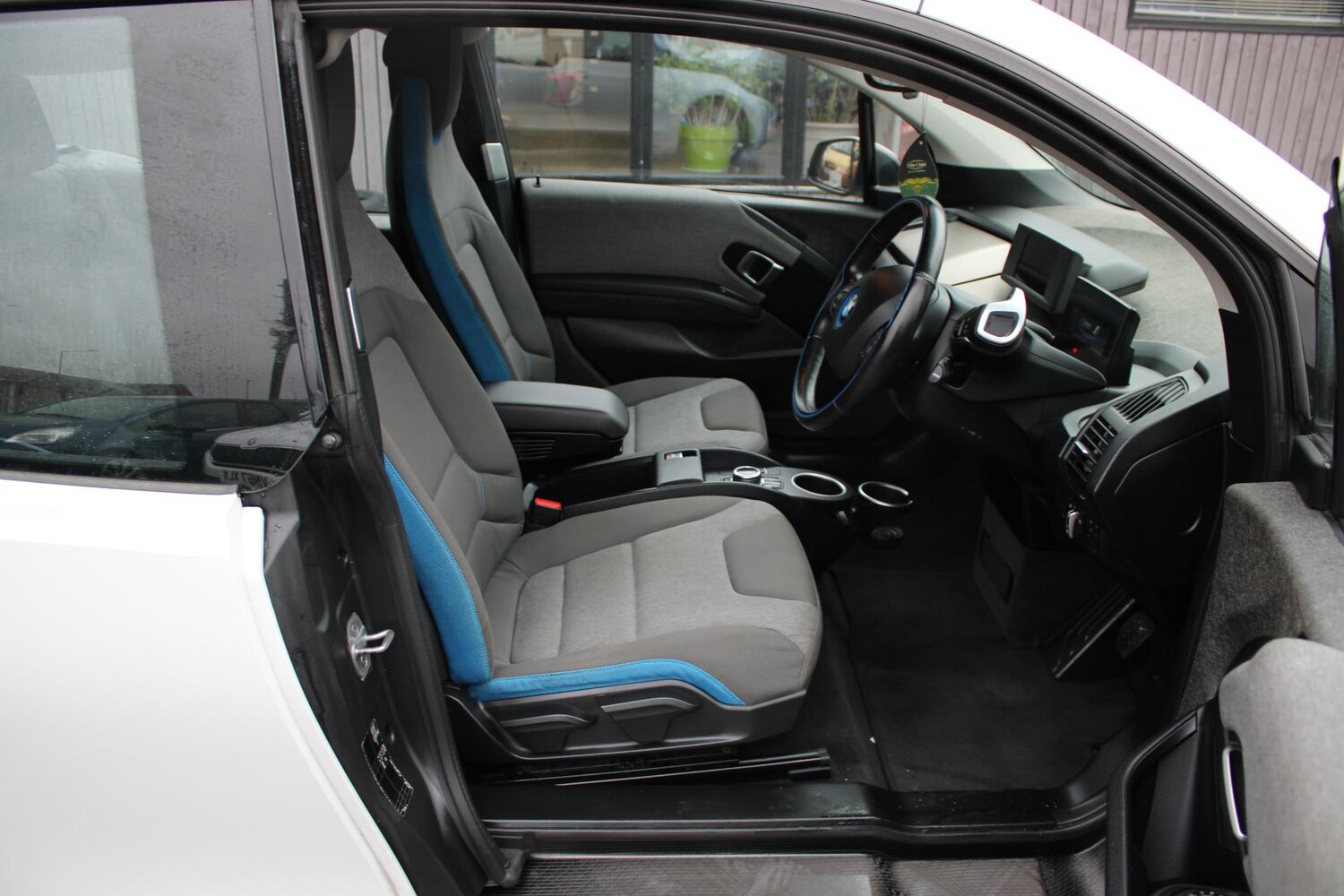 Used BMW i3 2017 for sale - 77462003: Photo 26