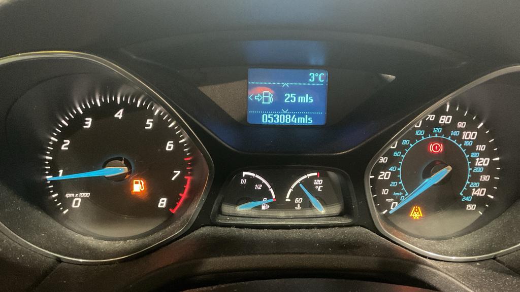 Used Ford Focus 2011 for sale - 76987589: Photo 10