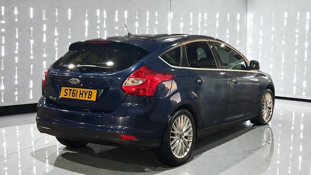 Used Ford Focus 2011 for sale - 76987589: Photo 4