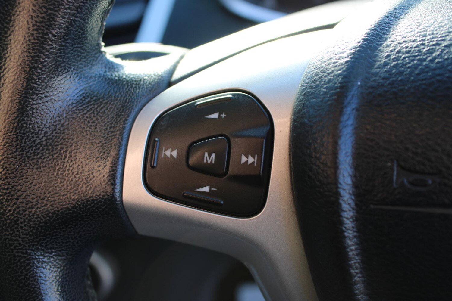 Used Ford Fiesta 2011 for sale - 77462010: Photo 28