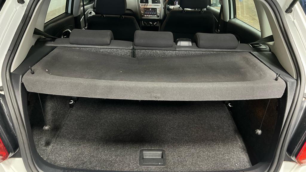 Used Volkswagen Polo 2015 for sale - 77420630: Photo 11