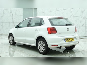 Used Volkswagen Polo 2015 for sale - 77420630: Photo