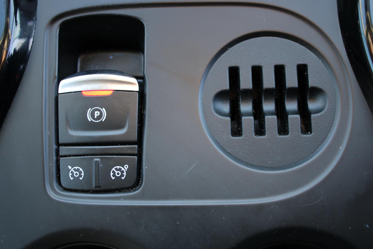 Used Renault Kadjar 2016 for sale - 77005962: Photo 43