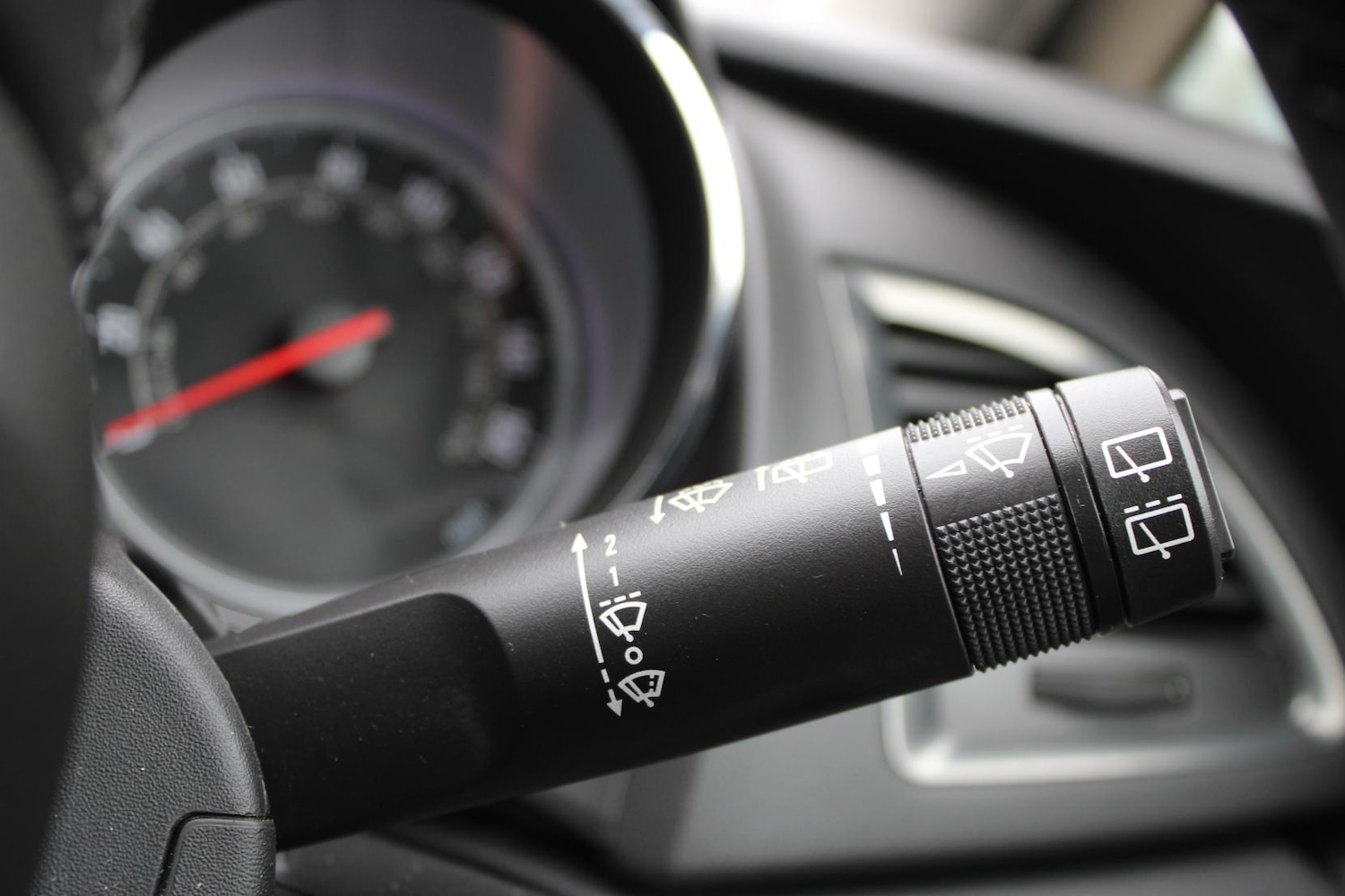 Used Vauxhall Astra 2011 for sale - 76922296: Photo 25