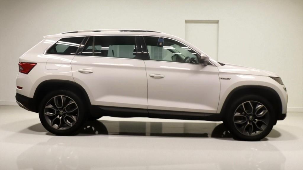 Used Skoda Kodiaq 2017 for sale - 76922281: Photo 2