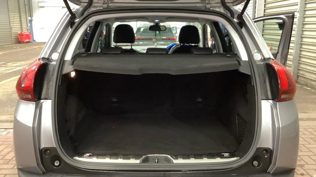 Used Peugeot 2008 2019 for sale - 77005958: Photo 11