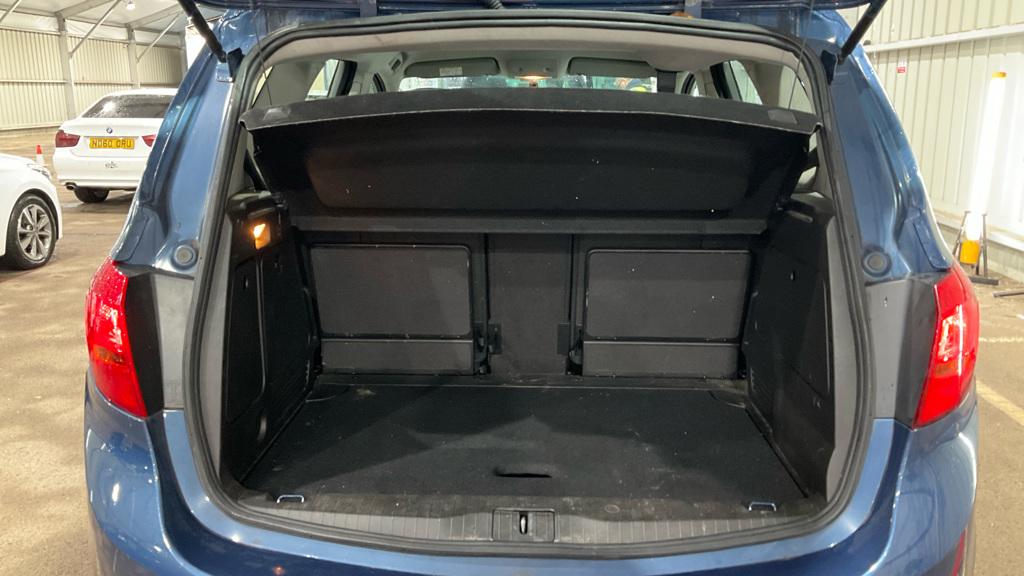Used Vauxhall Meriva 2015 for sale - 76979756: Photo 11