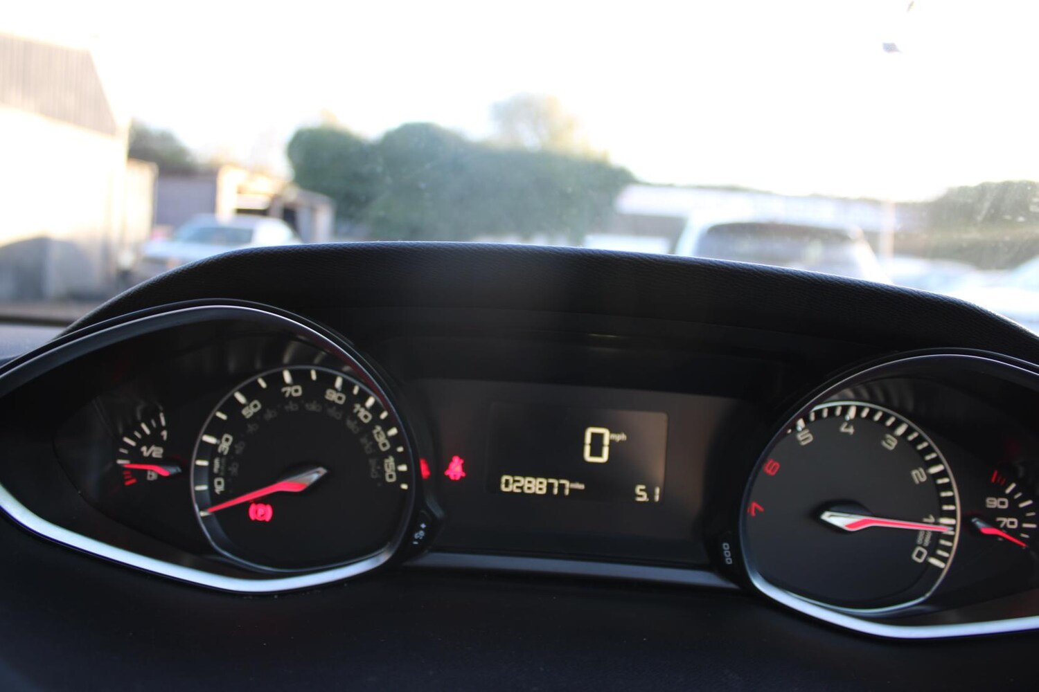 Used Peugeot 308 2018 for sale - 77462015: Photo 28