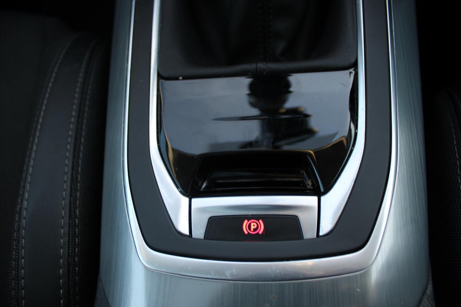 Used Peugeot 308 2018 for sale - 77462015: Photo 41