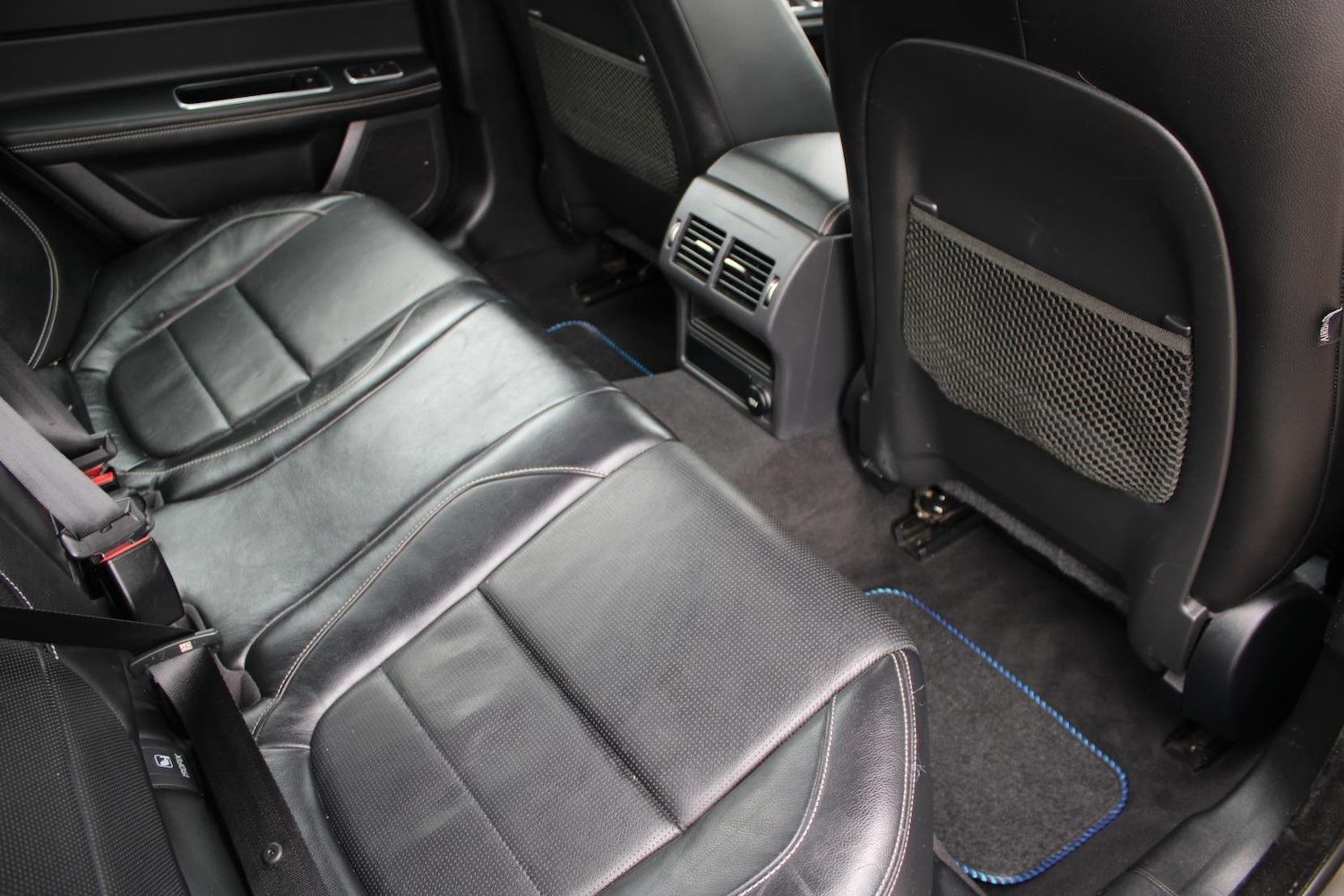 Used Jaguar XF 2018 for sale - 78067647: Photo 16