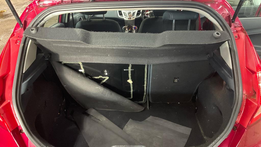 Used Ford Fiesta 2011 for sale - 76987574: Photo 11