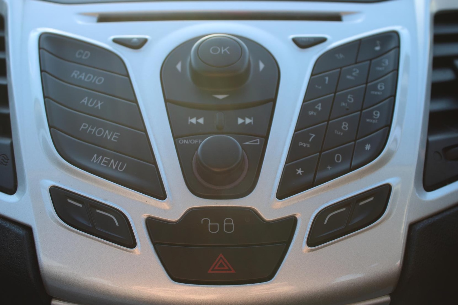 Used Ford Fiesta 2011 for sale - 76987574: Photo 26