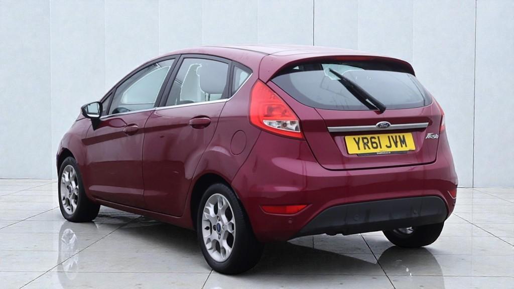 Used Ford Fiesta 2011 for sale - 76987574: Photo 4