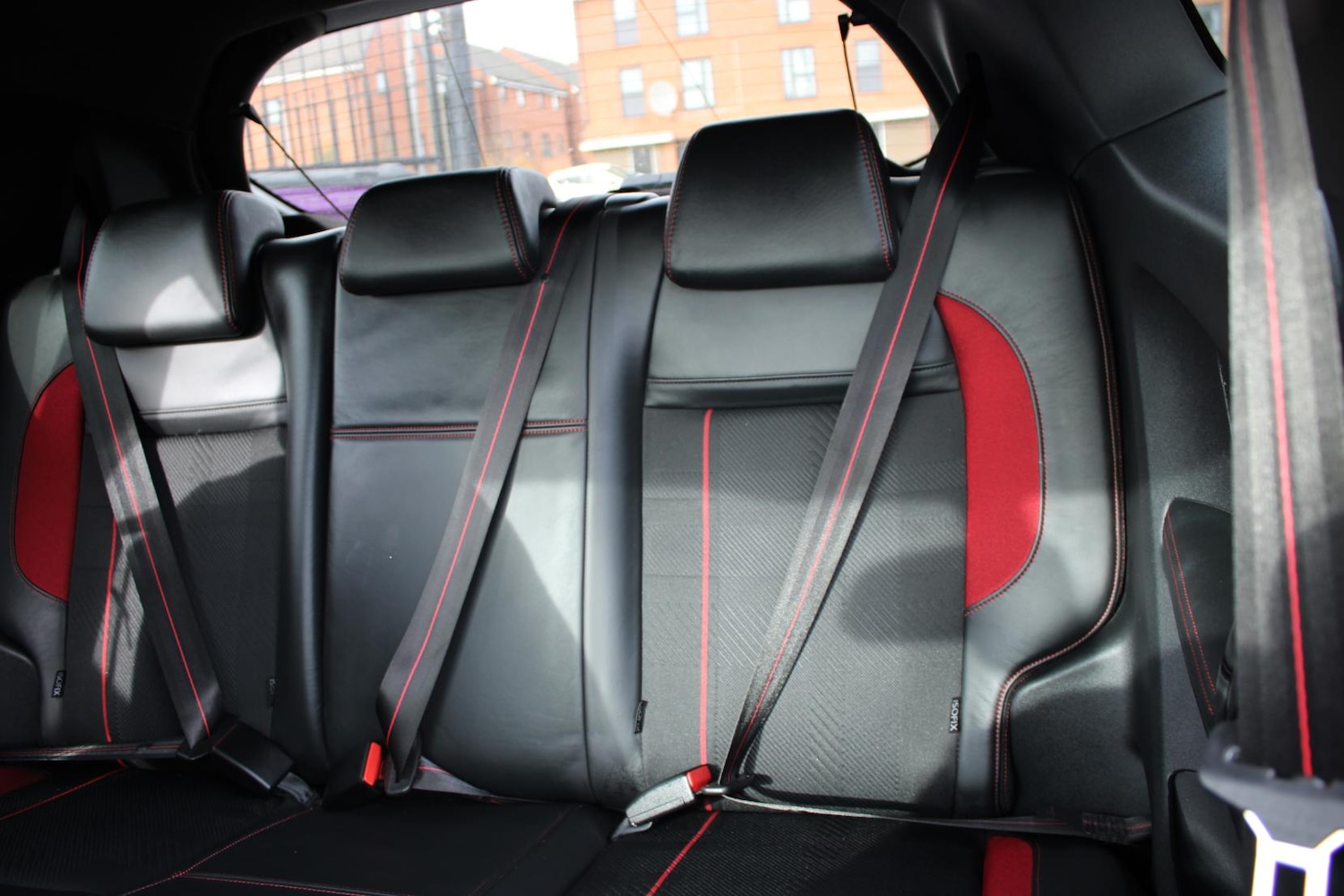 Used Peugeot 208 2015 for sale - 76979761: Photo 16