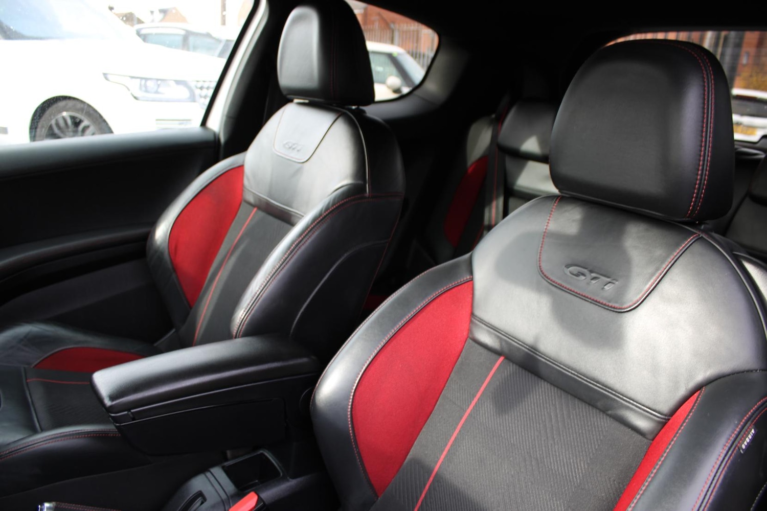 Used Peugeot 208 2015 for sale - 76979761: Photo 20