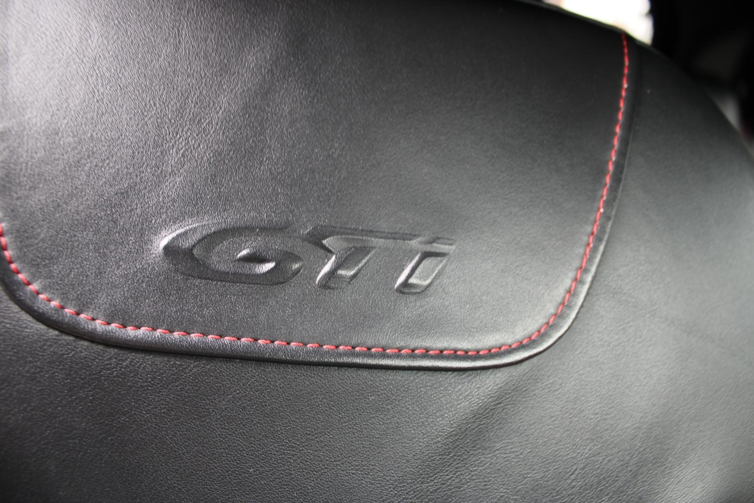 Used Peugeot 208 2015 for sale - 76979761: Photo 43