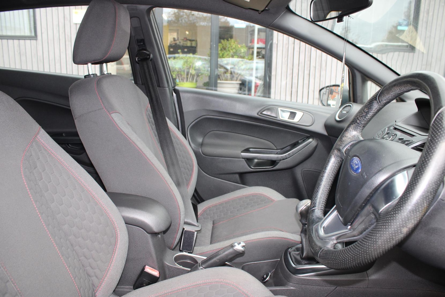 Used Ford Fiesta 2017 for sale - 76979760: Photo 11