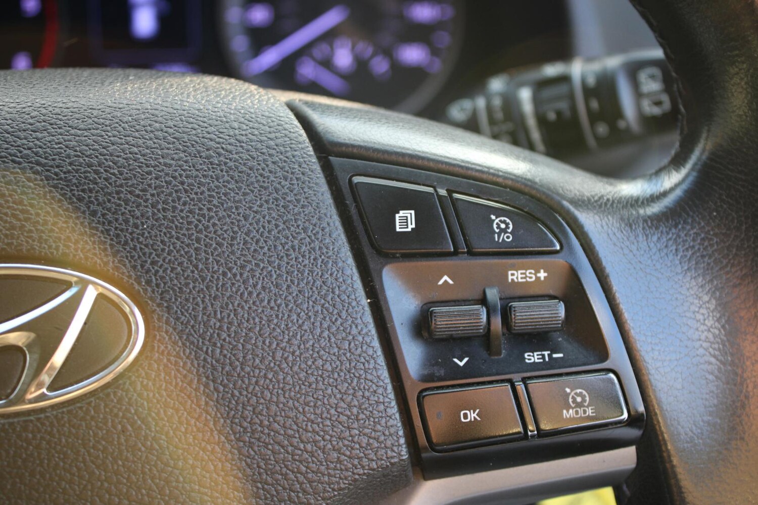 Used Hyundai TUCSON 2017 for sale - 77462017: Photo 36