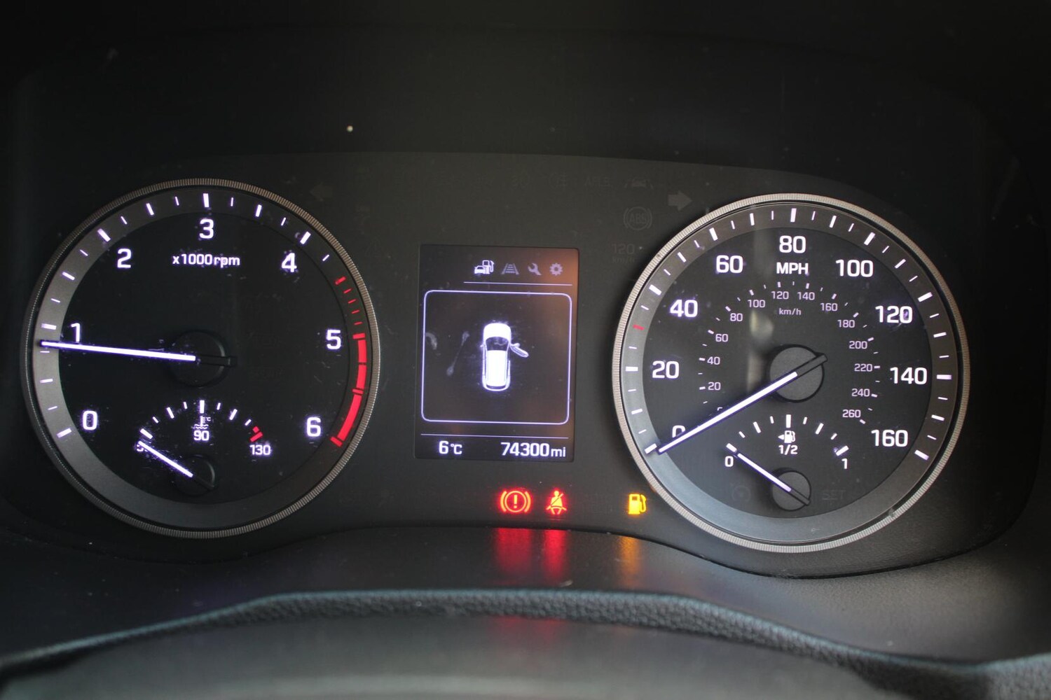 Used Hyundai TUCSON 2017 for sale - 77462017: Photo 41