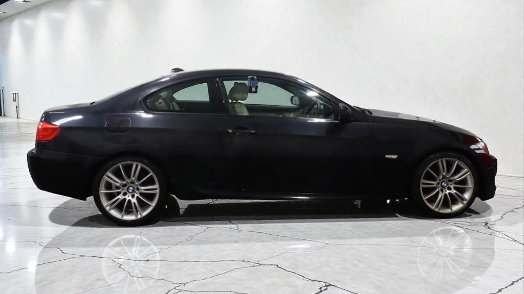 Used BMW 3 Series 2012 for sale - 76979752: Photo 2