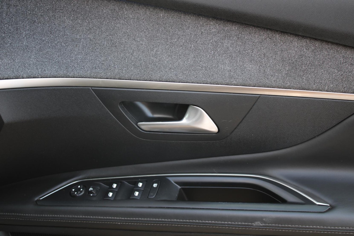 Used Peugeot 3008 2017 for sale - 77934589: Photo 22