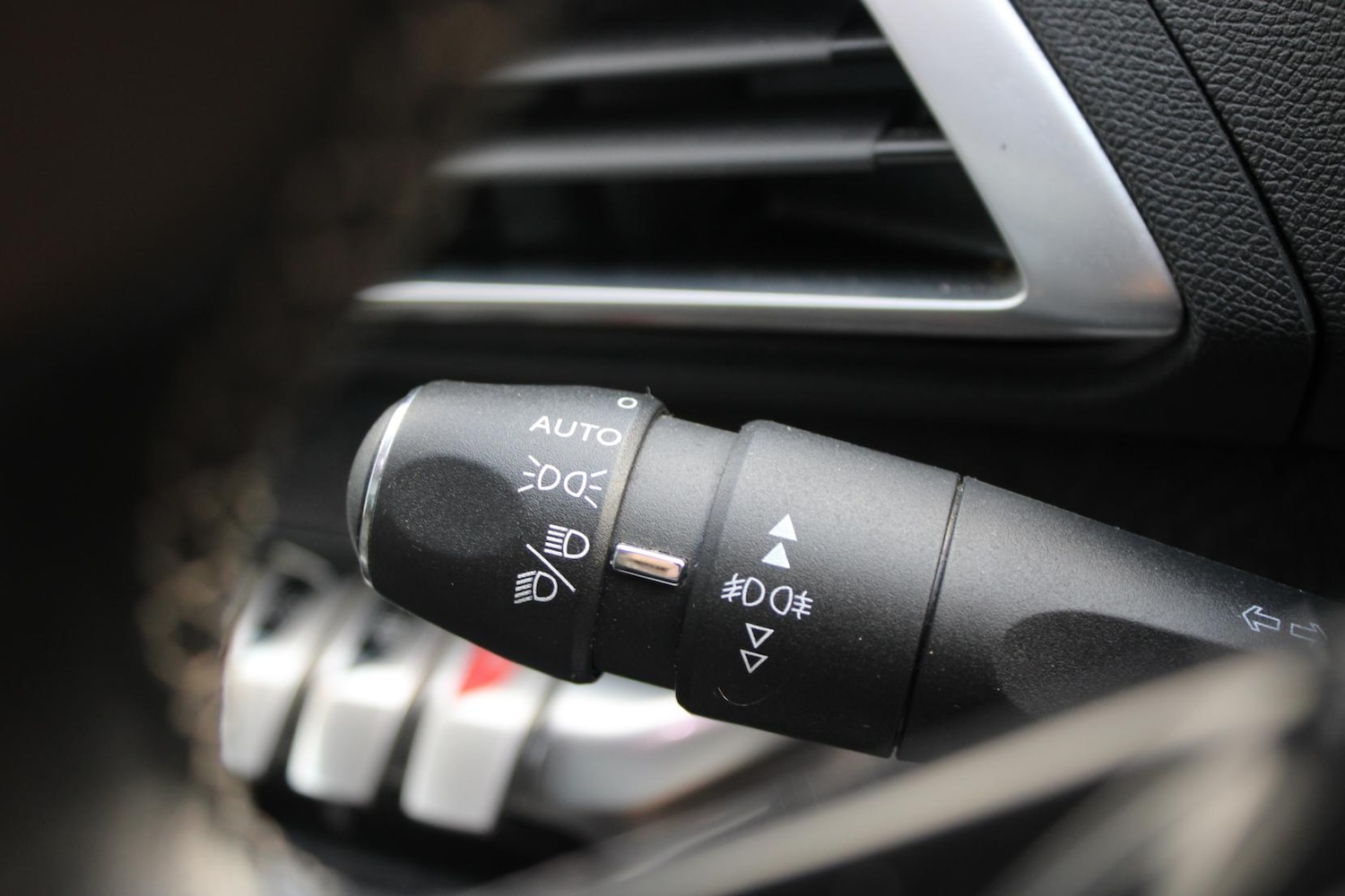 Used Peugeot 3008 2017 for sale - 77934589: Photo 39