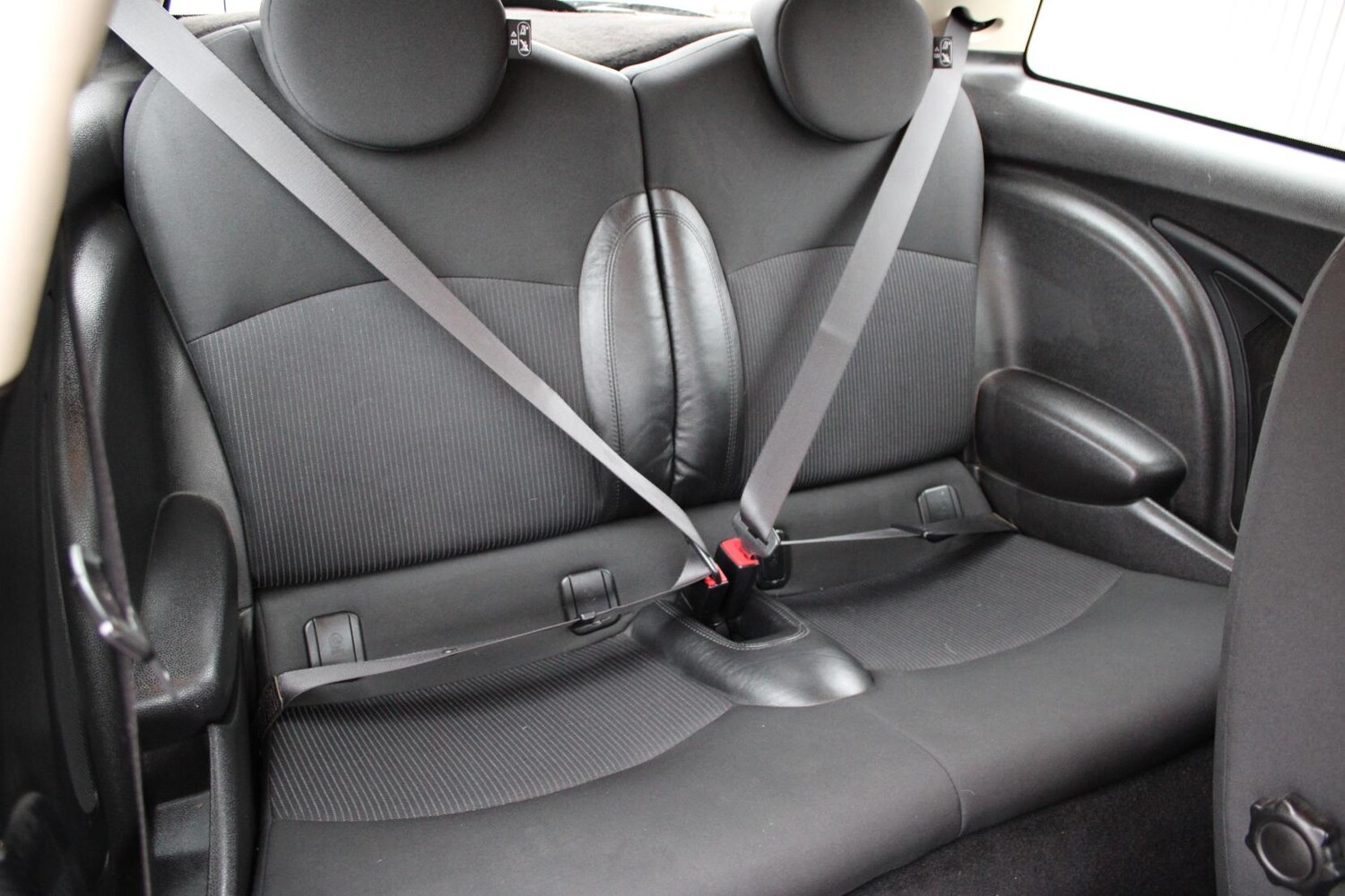 Used MINI Hatch 2011 for sale - 77462021: Photo 16