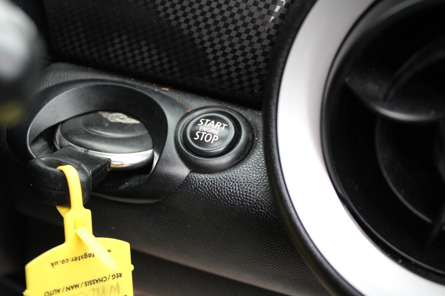 Used MINI Hatch 2011 for sale - 77462021: Photo 29