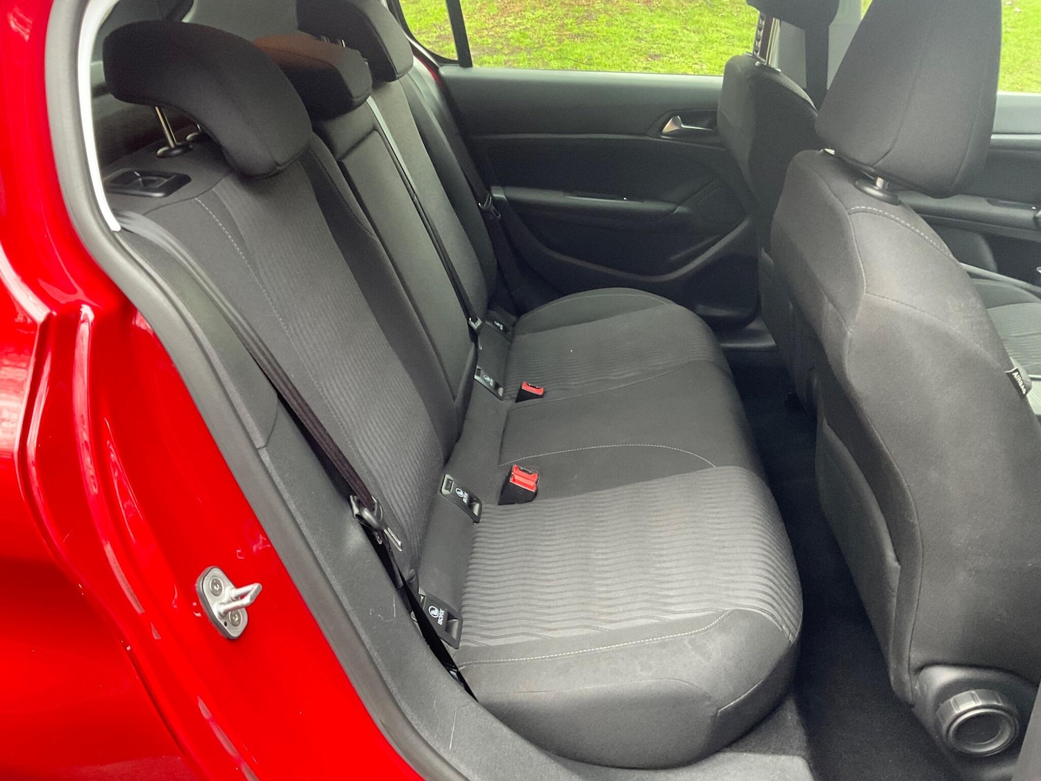 Used Peugeot 308 2014 for sale - 77574273: Photo 14