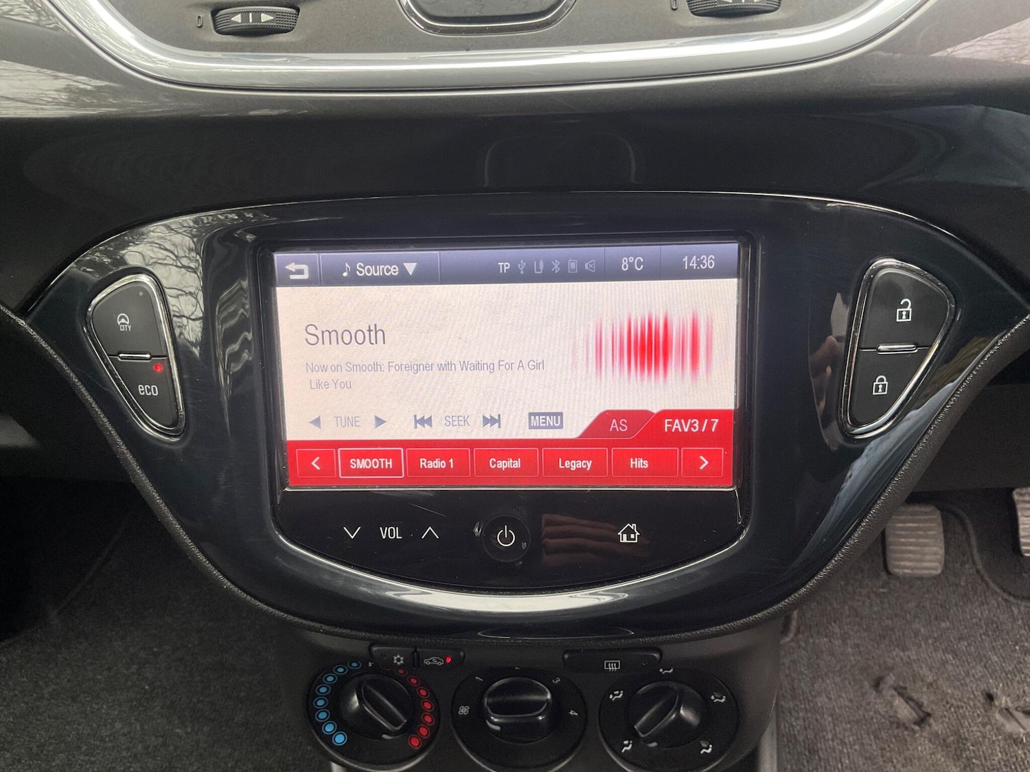 Used Vauxhall Corsa 2015 for sale - 77783500: Photo 24