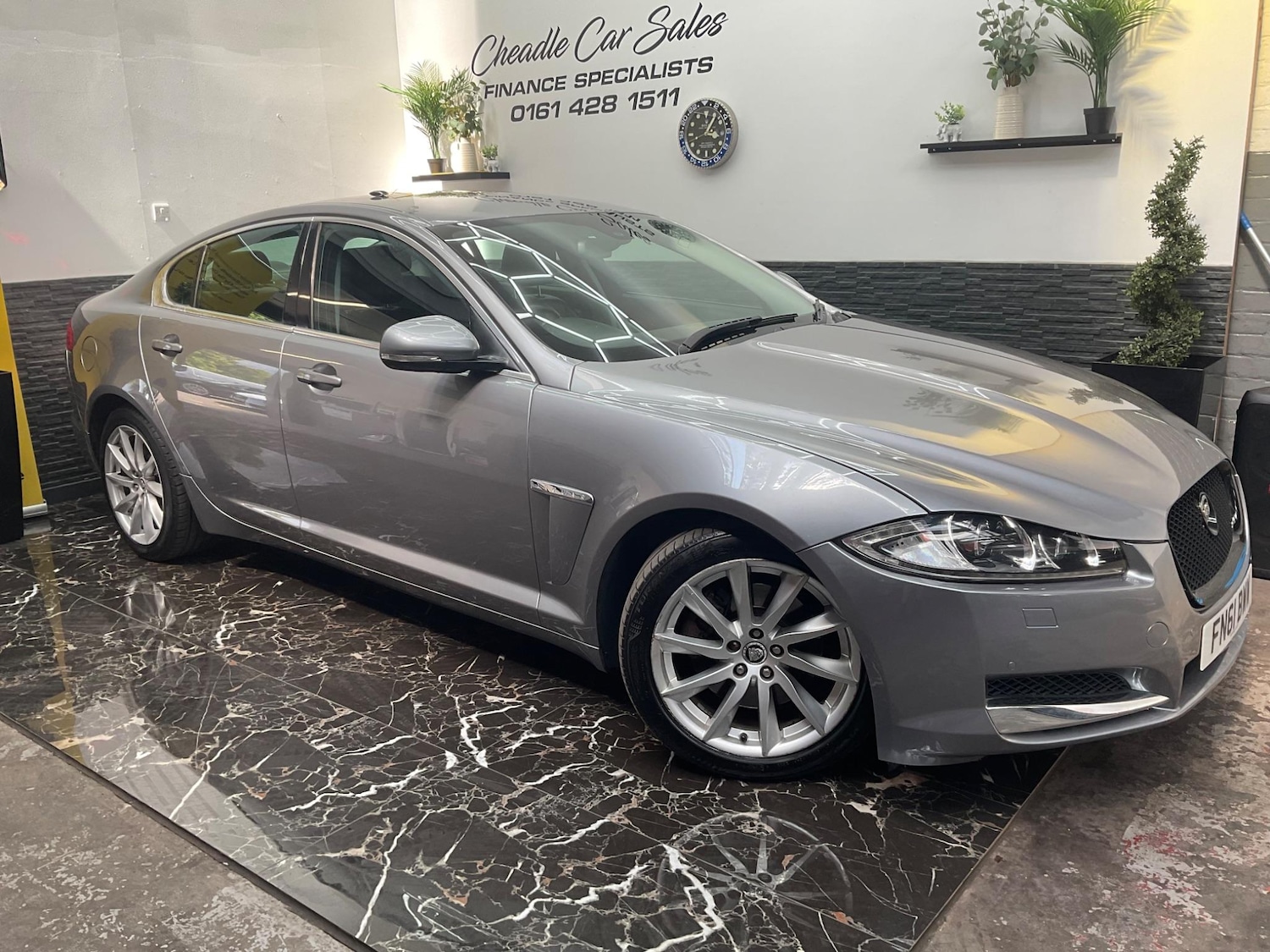 Used Jaguar XF 2011 for sale - 76990563: Photo 8