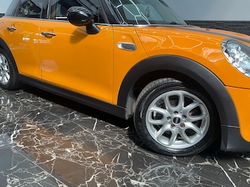 Used MINI Hatch 2015 for sale - 75624211: Photo