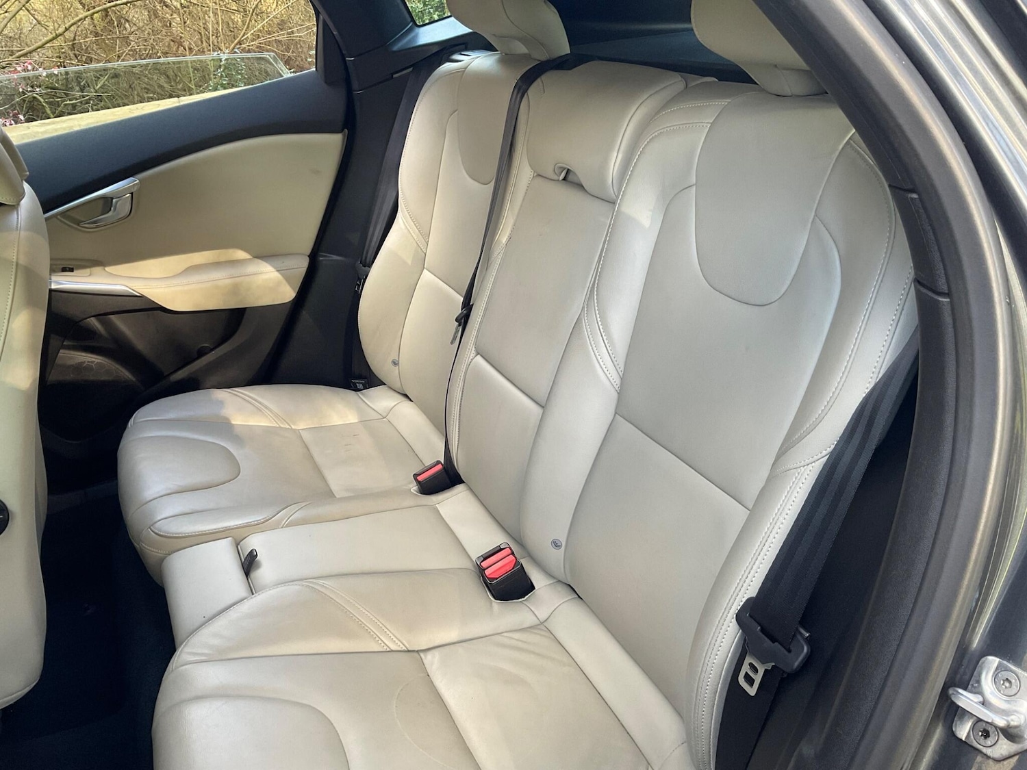 Used Volvo V40 2014 for sale - 77892275: Photo 20