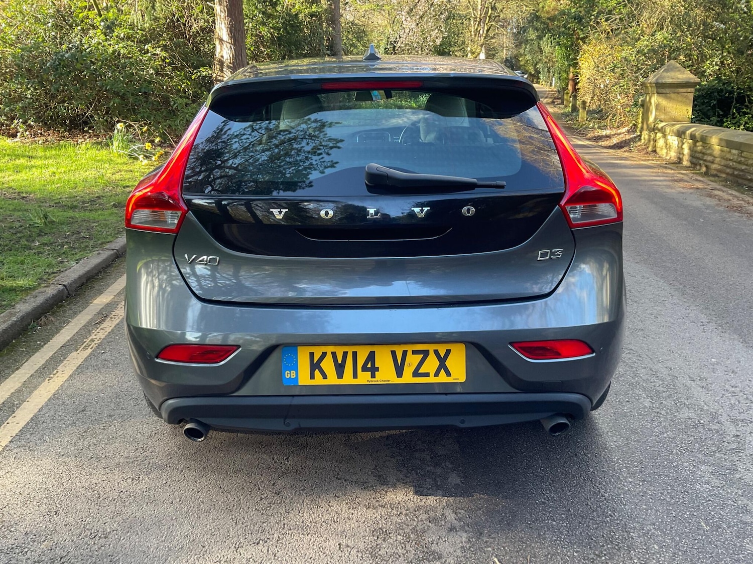 Used Volvo V40 2014 for sale - 77892275: Photo 8